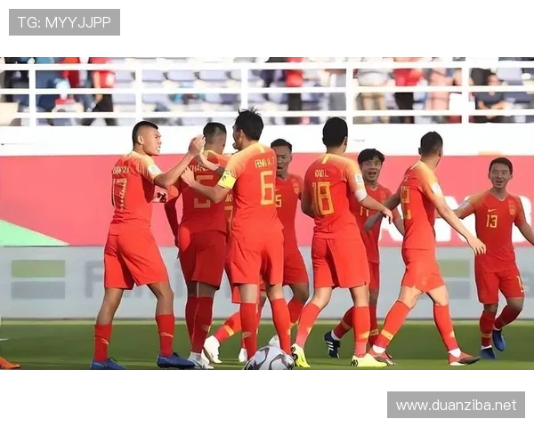 中国在世界杯上(中国在世界杯上第一个进球的球员)世界杯体育论坛